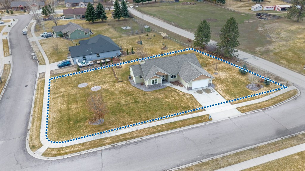 369 Gold Court Property Photo 36