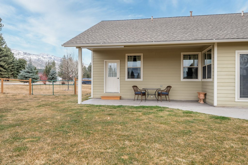 369 Gold Court Property Photo 41