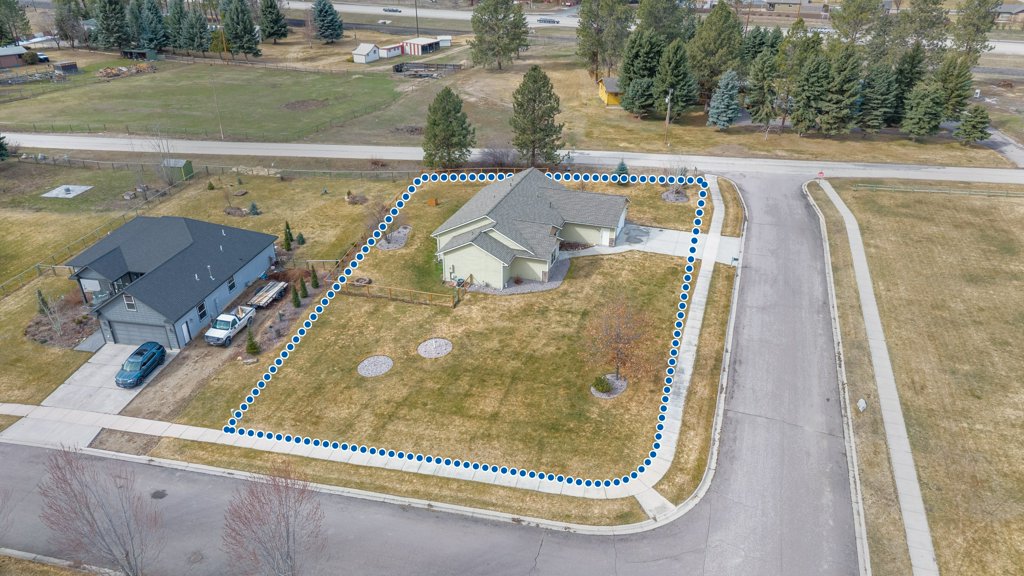 369 Gold Court Property Photo 45