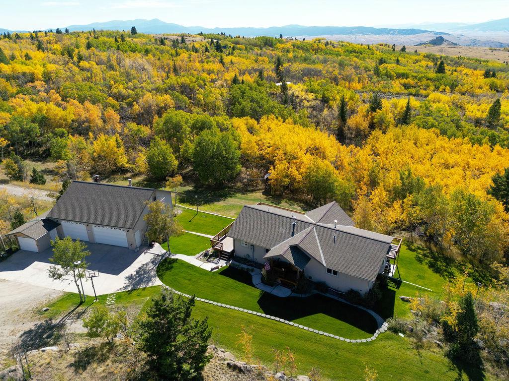 3360 Moulton Reservoir Road Property Photo 2