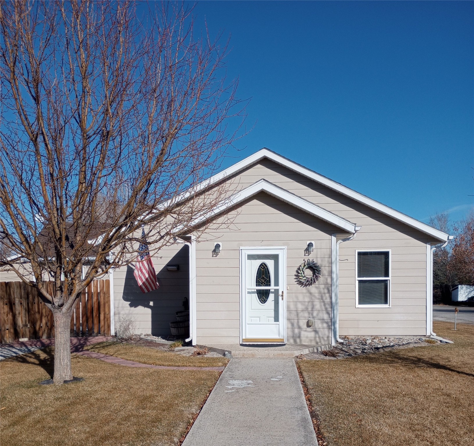 505 5th Street Property Photo 5