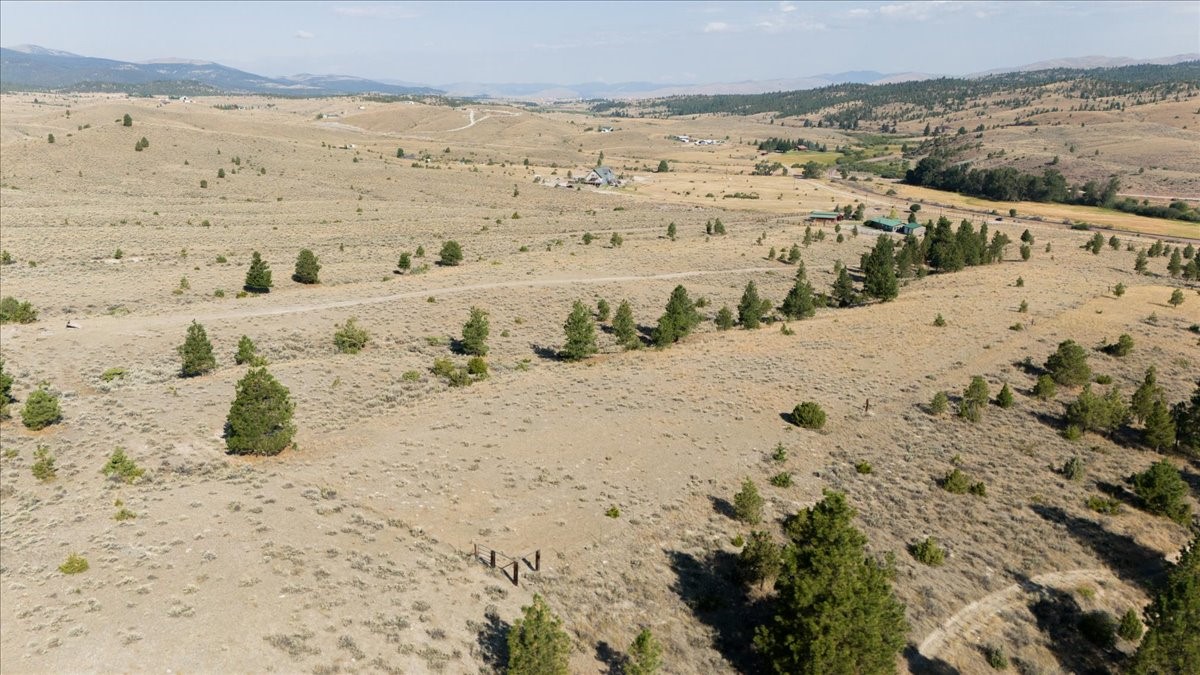 4861 Iron Horse Road Property Photo