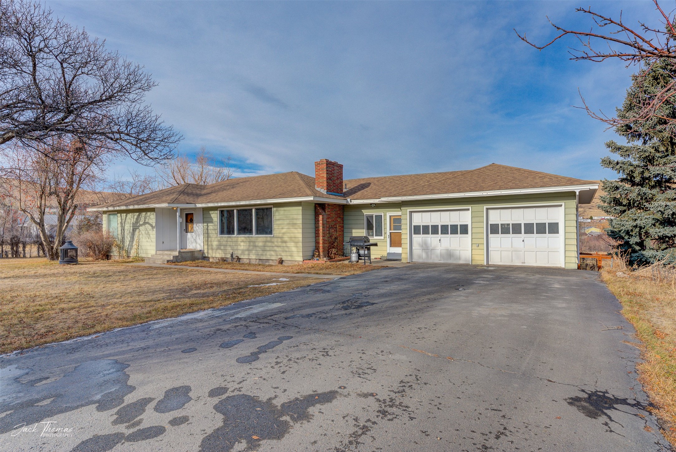 4212 W Us Highway 12 Property Photo