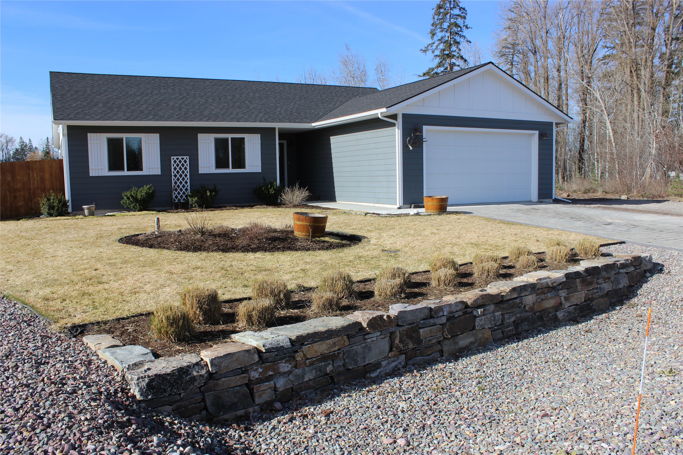497 Kendal Loop Property Photo 1
