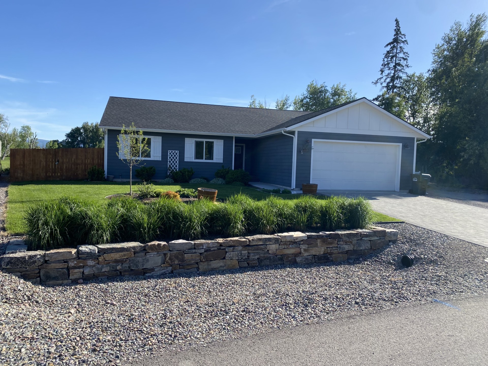497 Kendal Loop Property Photo 1