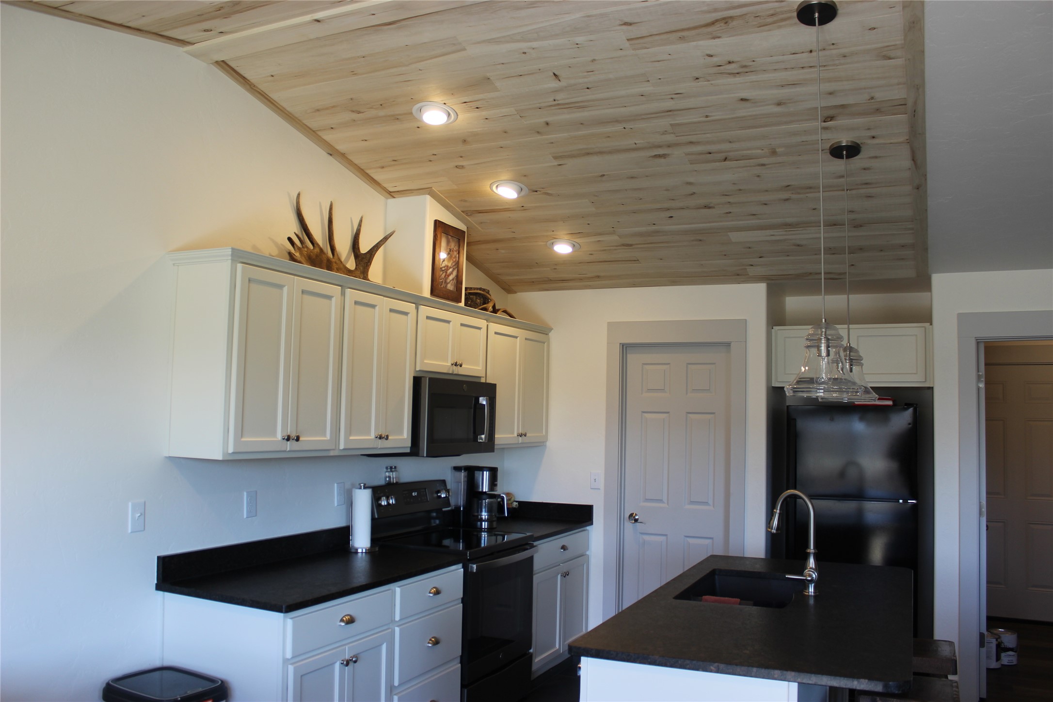 497 Kendal Loop Property Photo 13