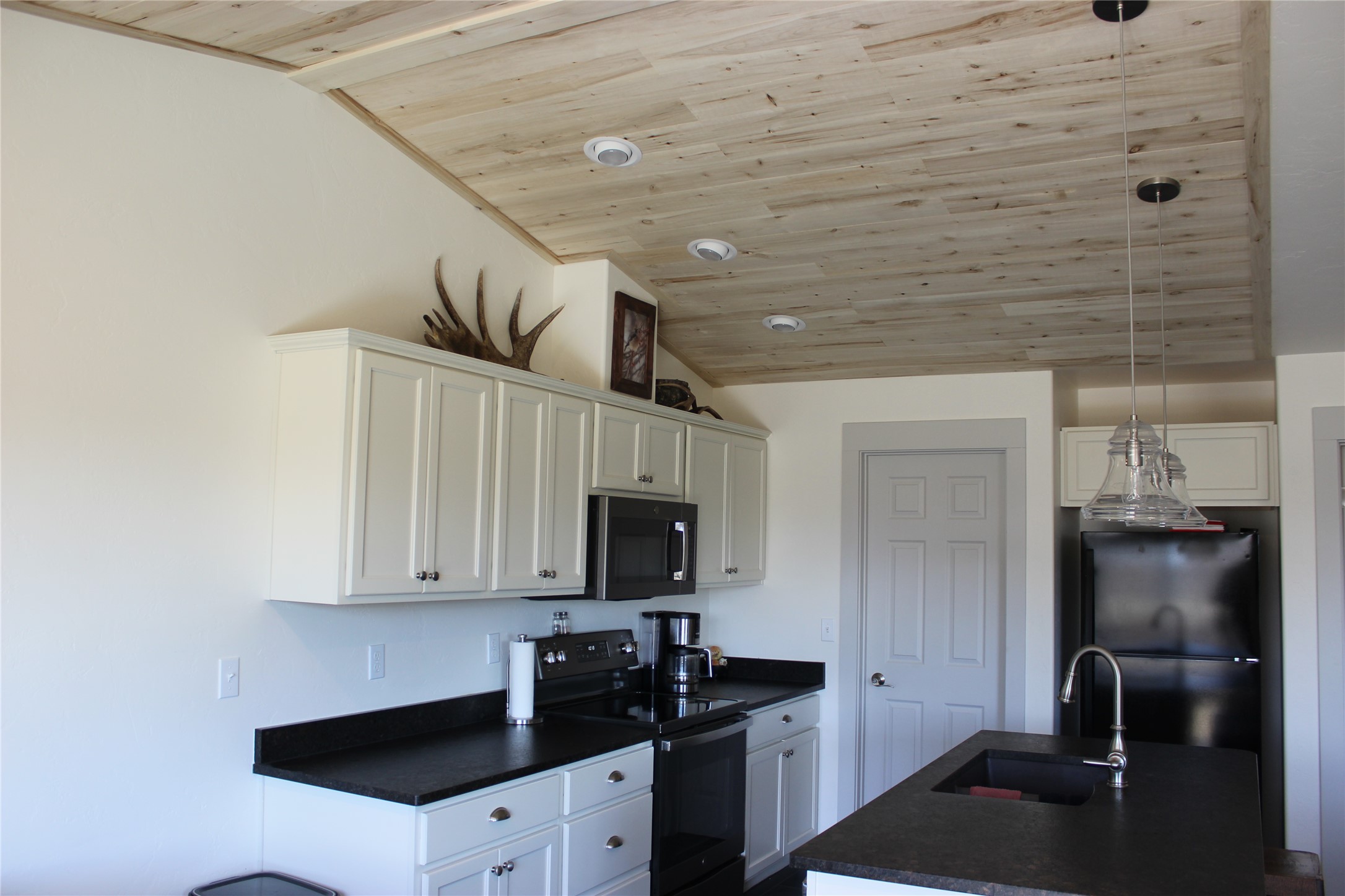 497 Kendal Loop Property Photo 14
