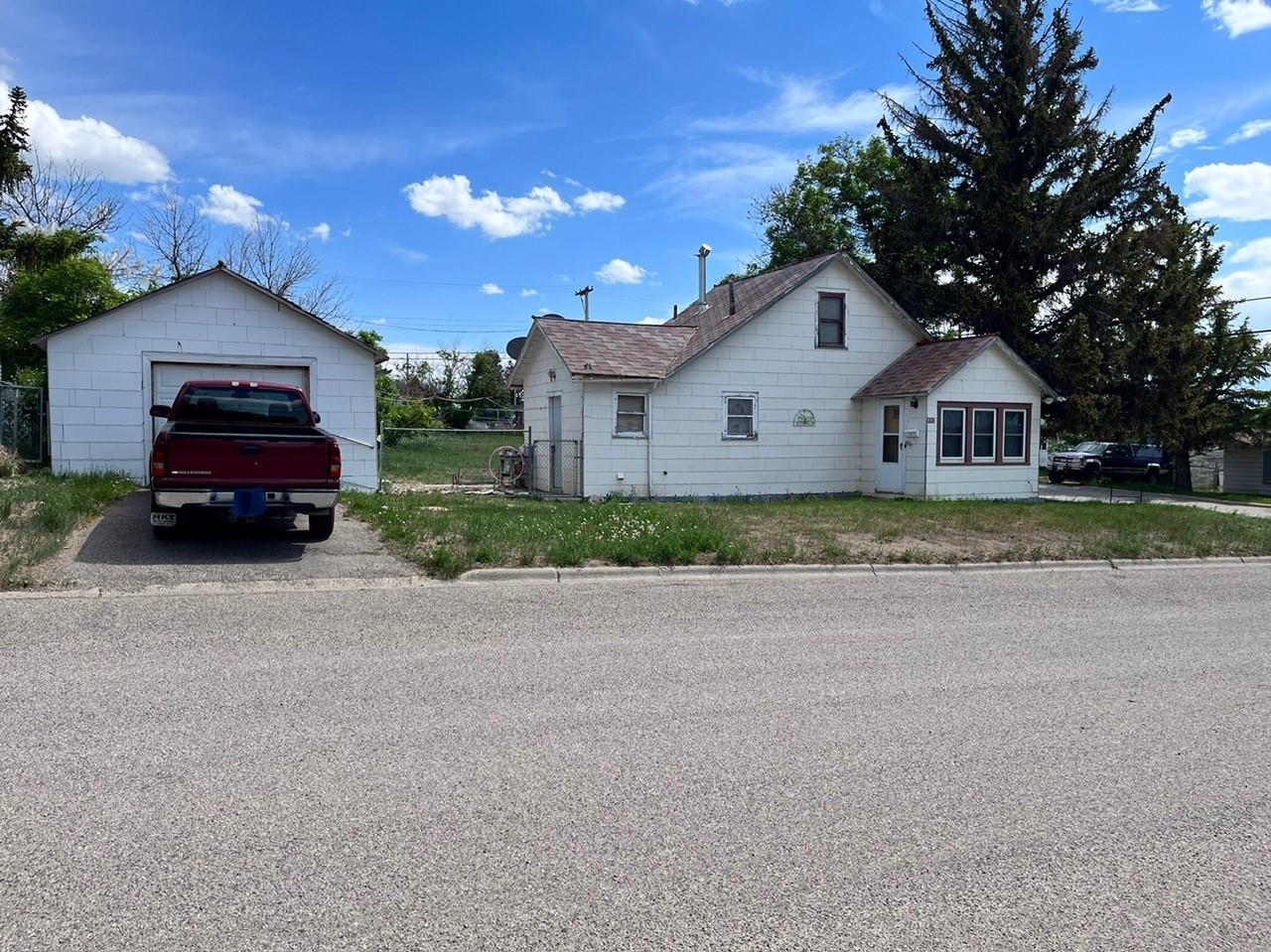 137 4th Avenue Sw Property Photo