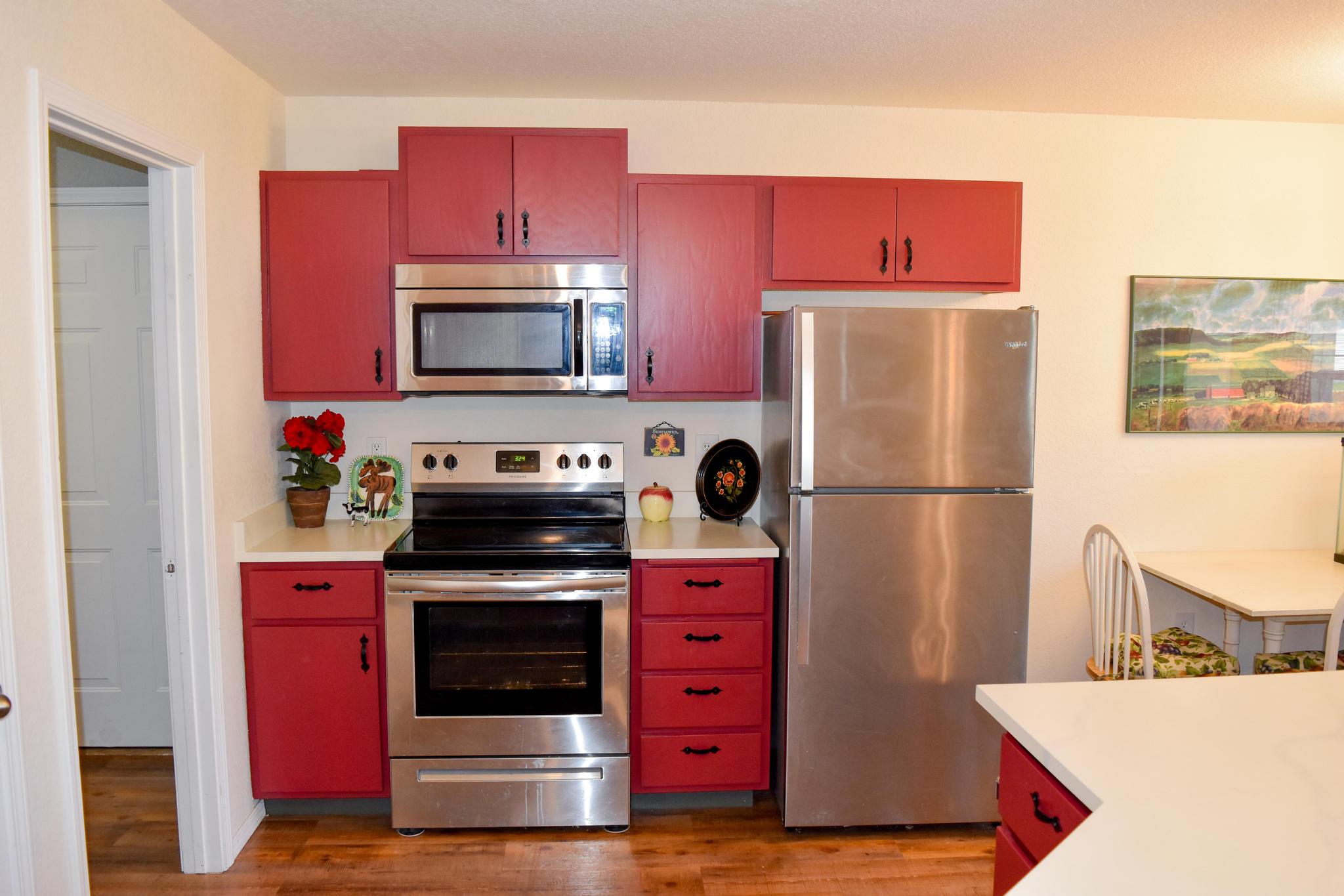 35881 Warbler Drive Property Photo 8