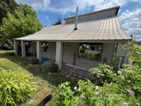 202 Main Street Property Photo 1
