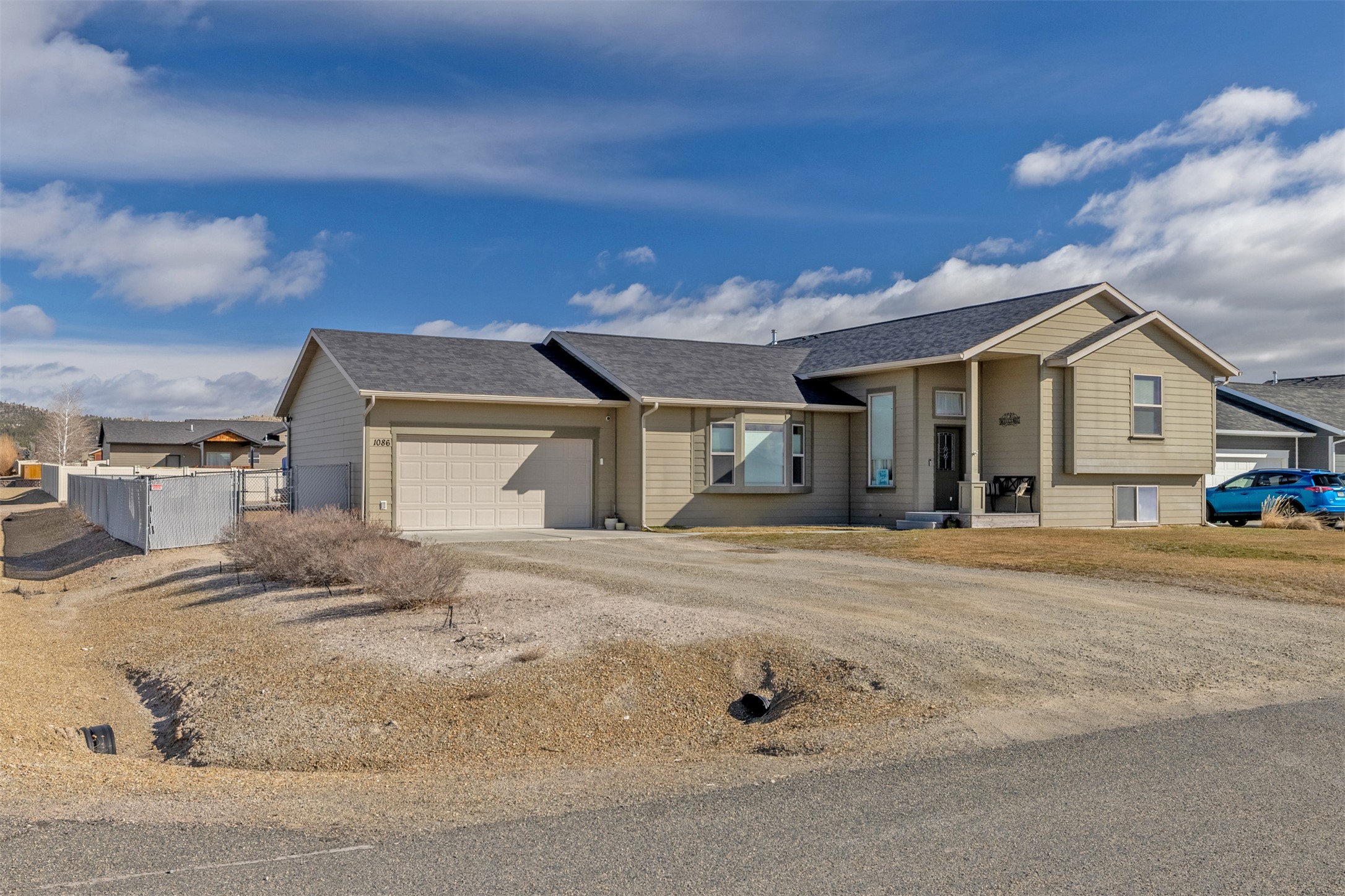 1086 Orion Road Property Photo