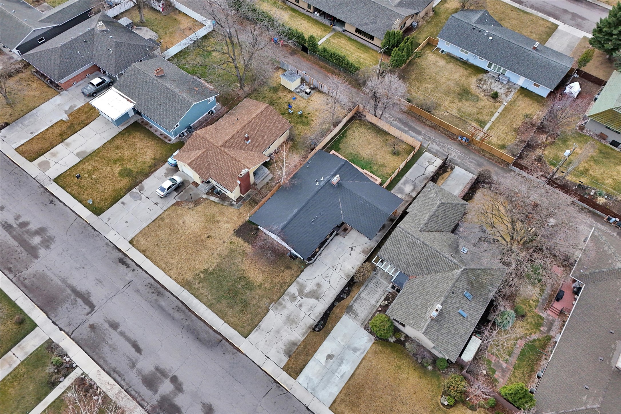 625 Hastings Avenue Property Photo 47