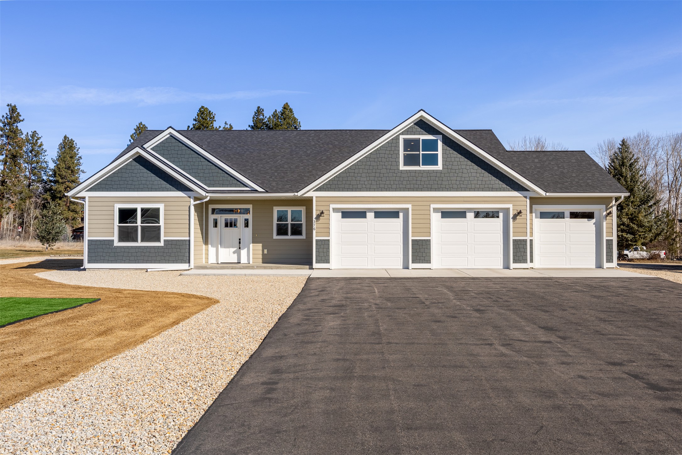 376 Cowboy Court Property Photo