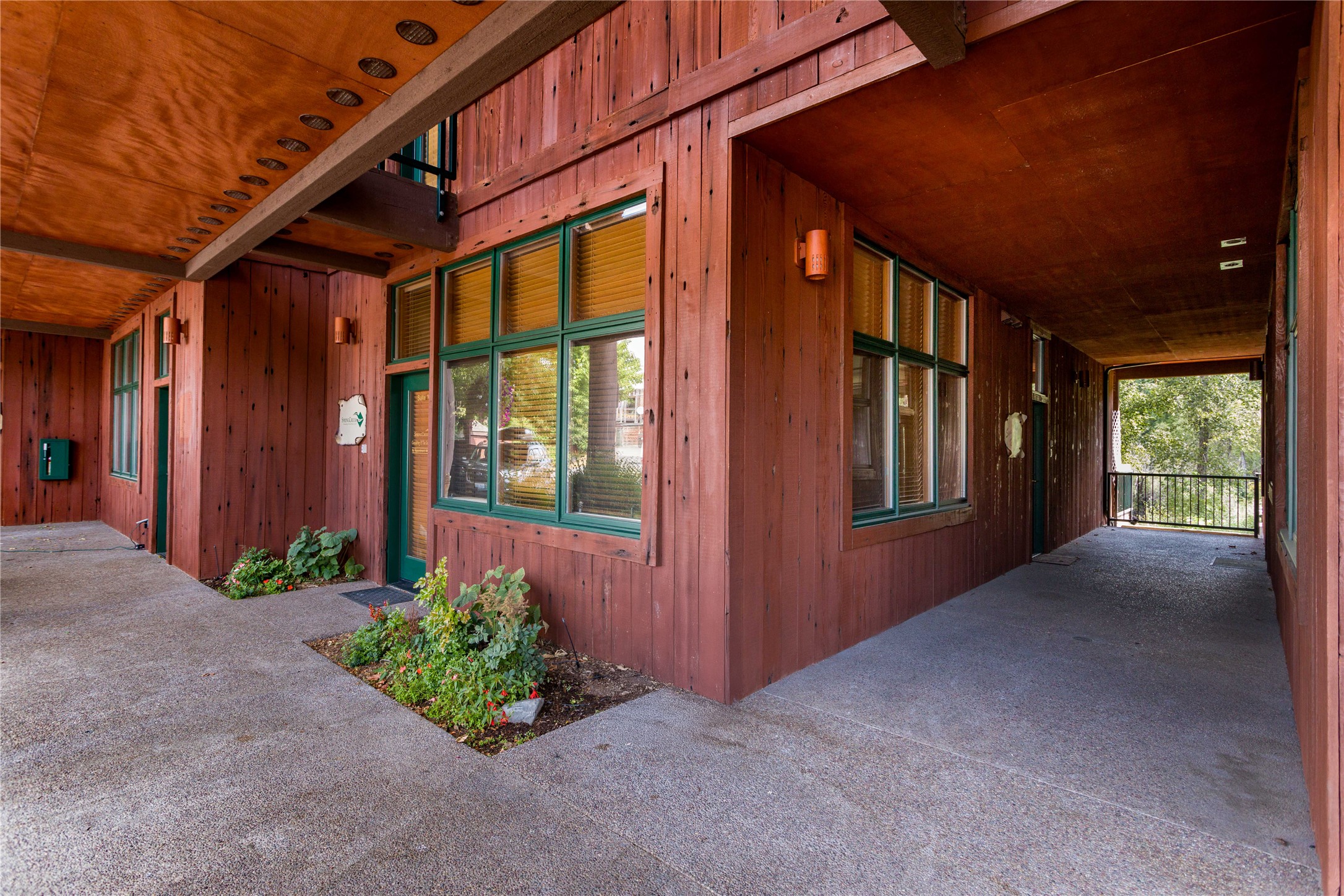 443 Osborn Avenue 106 Property Photo 1