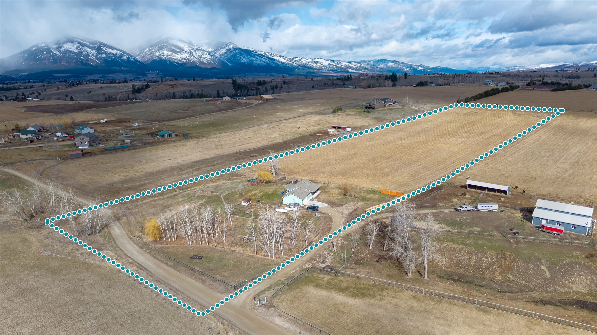 552 Pat Lane Property Photo 11