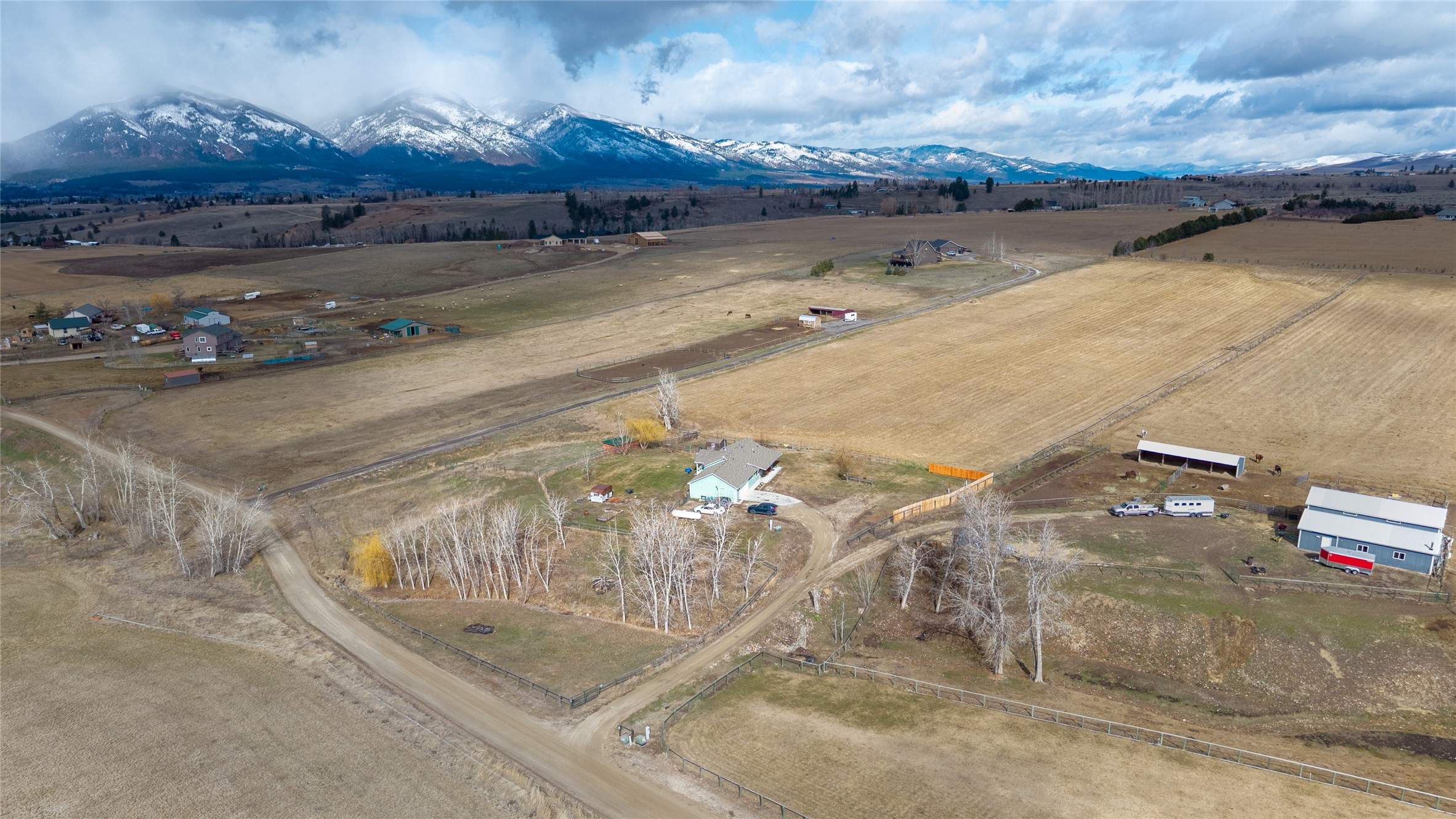 552 Pat Lane Property Photo 12