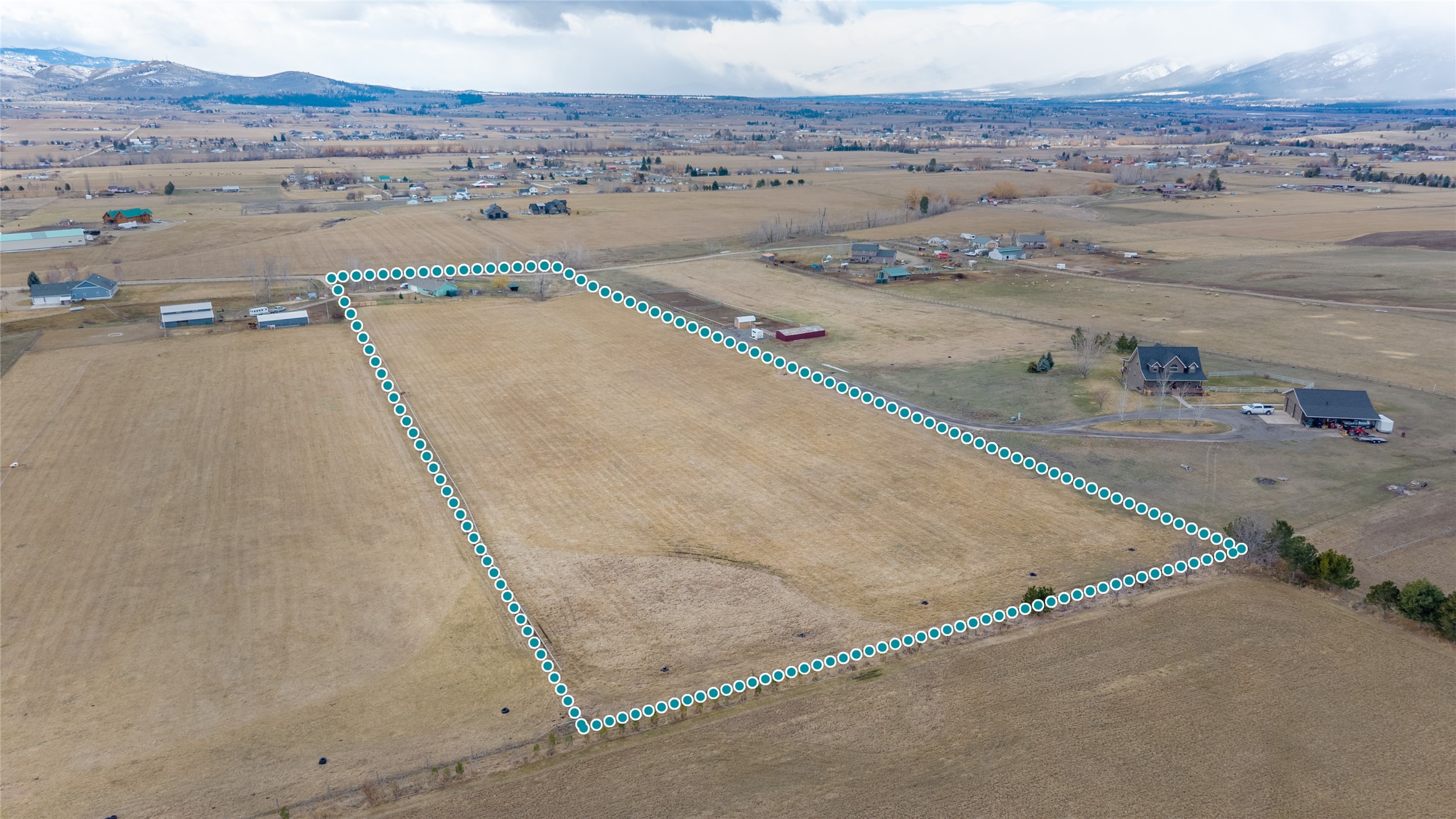 552 Pat Lane Property Photo 17