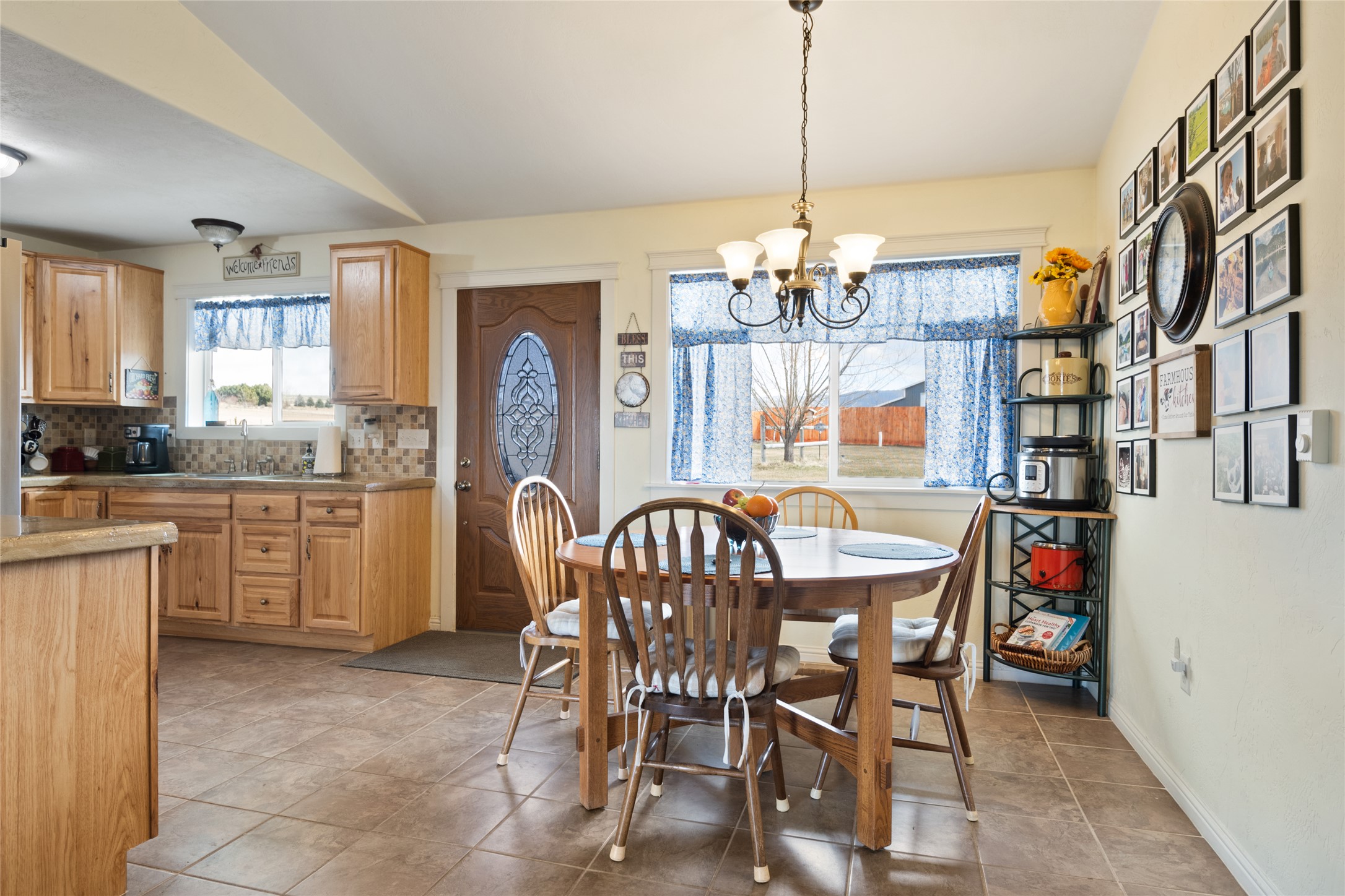 552 Pat Lane Property Photo 24