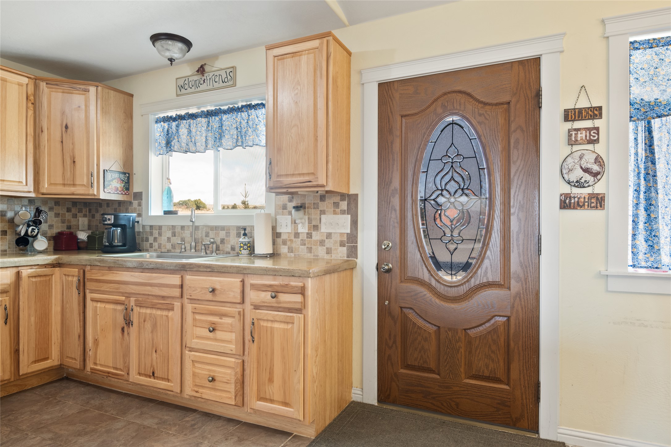 552 Pat Lane Property Photo 25