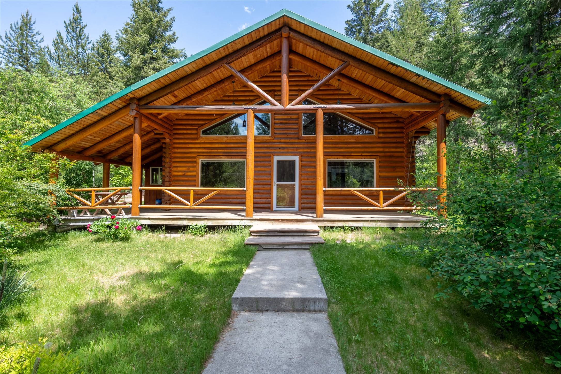 353 Cougar Meadow Drive Property Photo 1