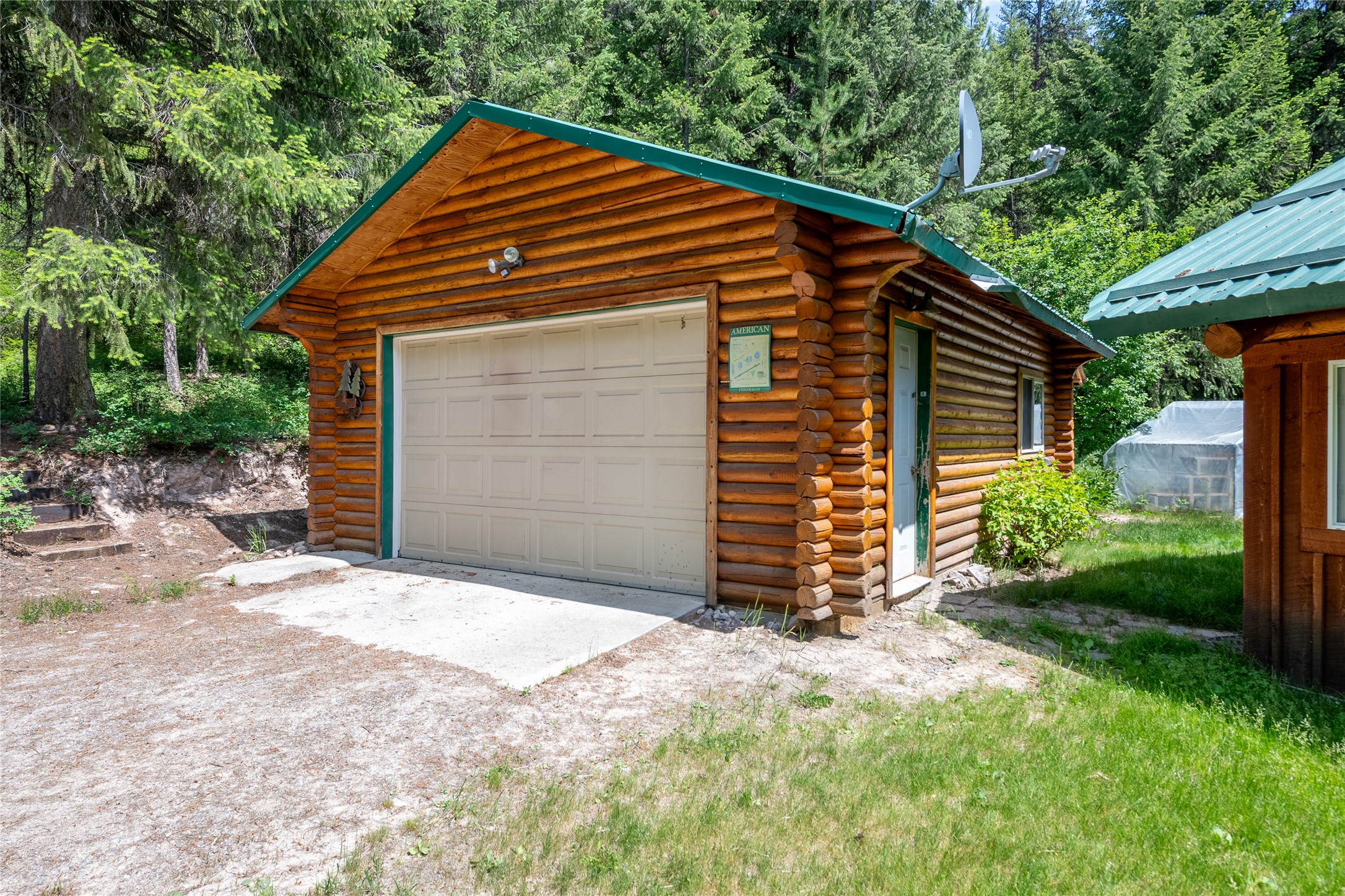 353 Cougar Meadow Drive Property Photo 17