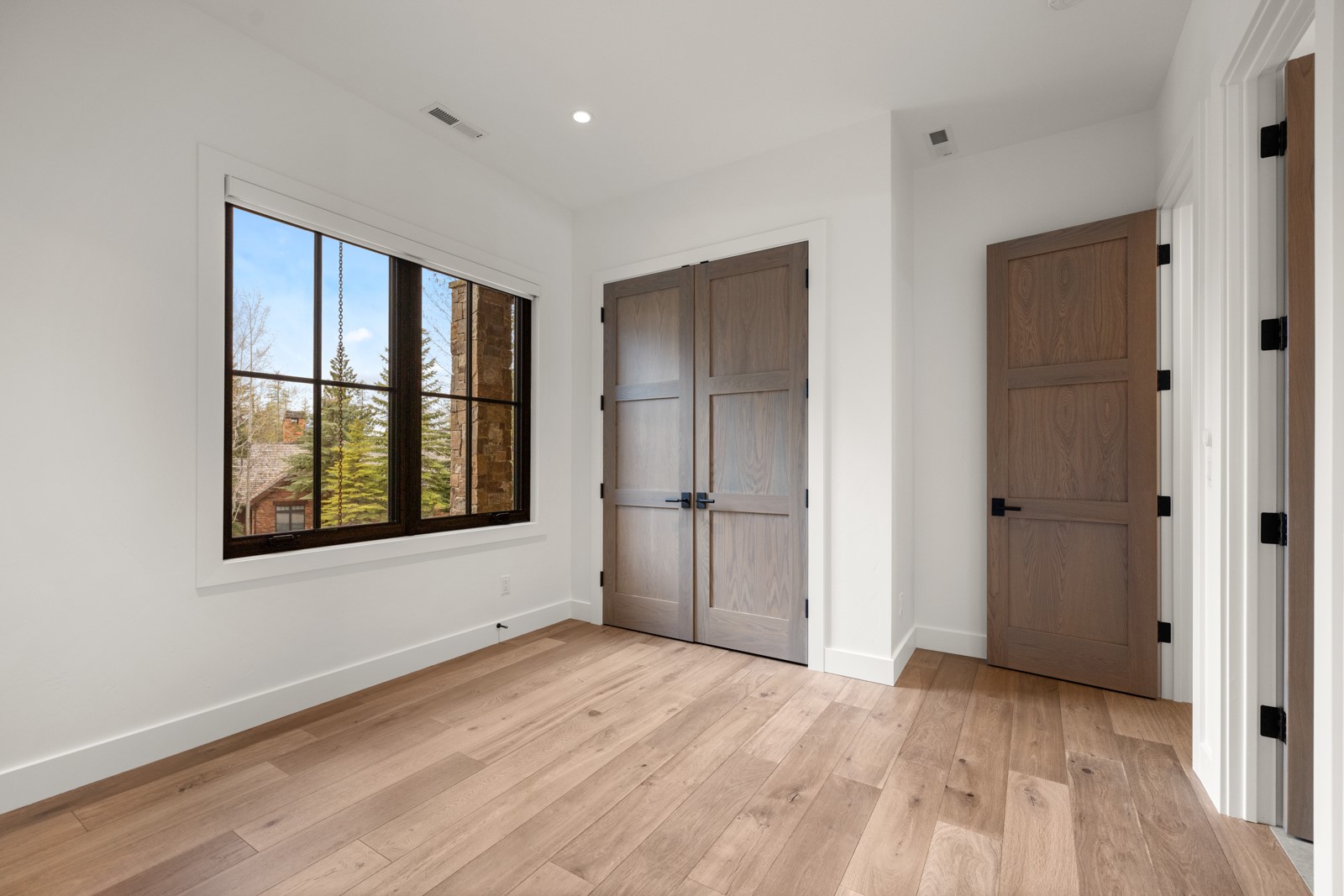 176 S Shooting Star Circle Property Photo 38