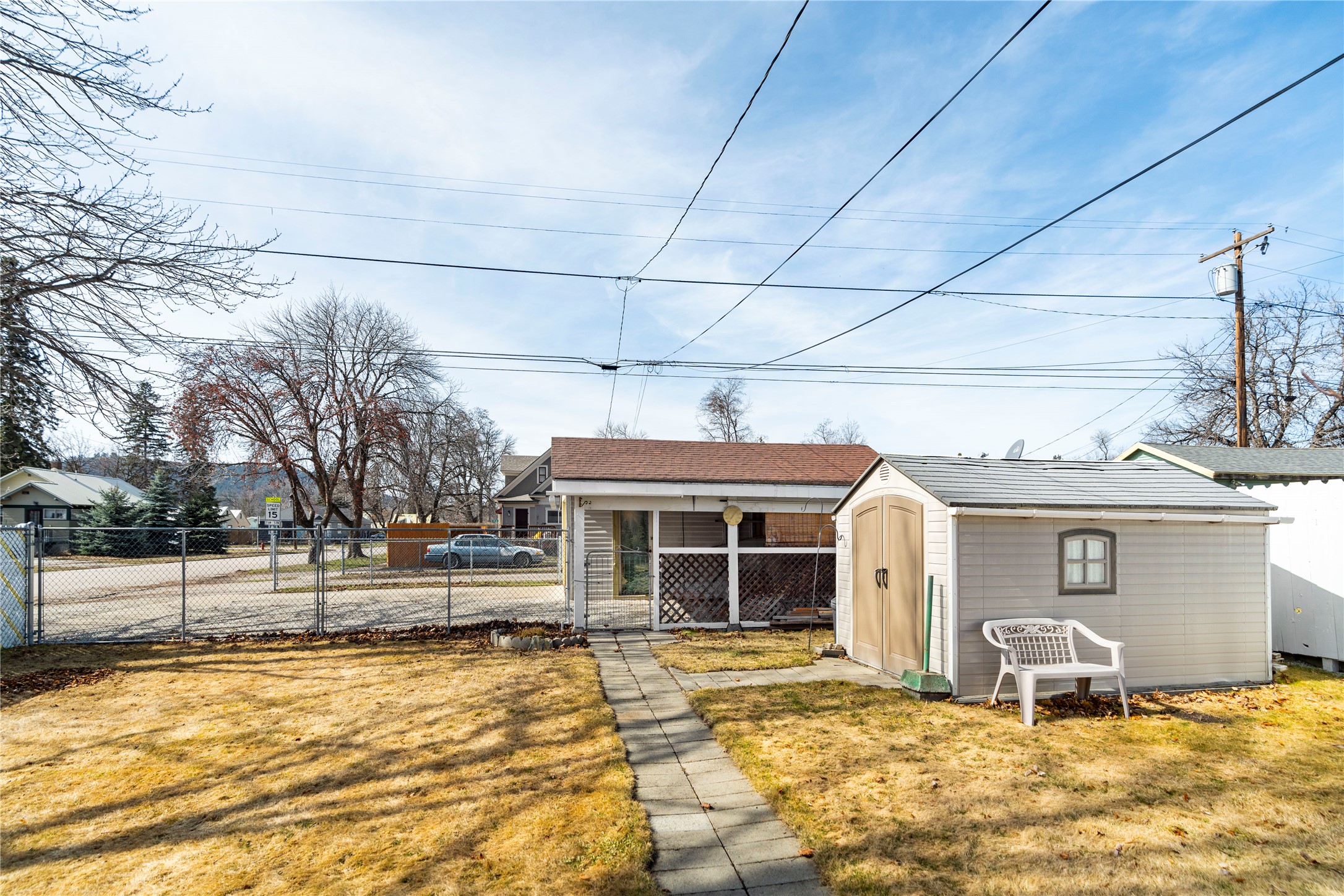744 2nd Avenue W Property Photo 8