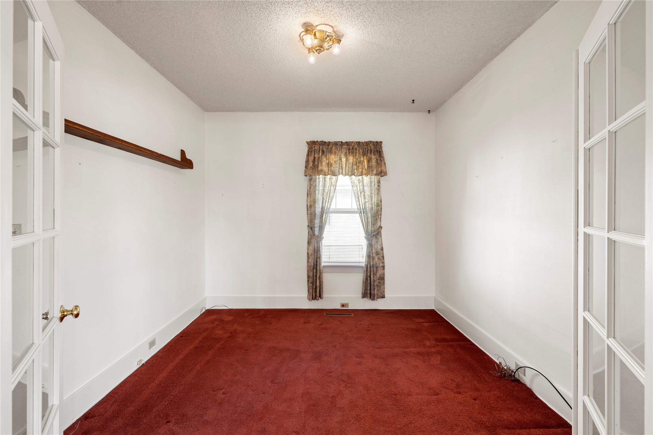 744 2nd Avenue W Property Photo 12