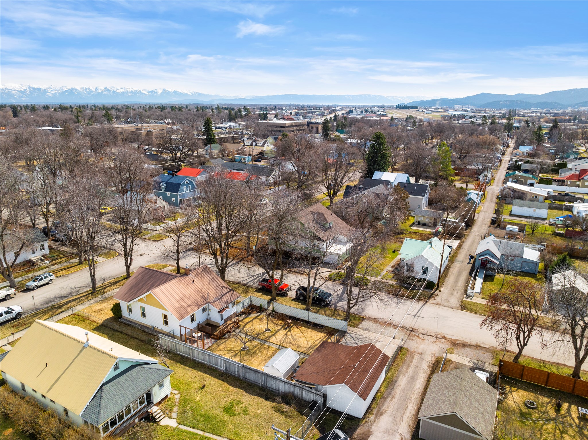 744 2nd Avenue W Property Photo 28