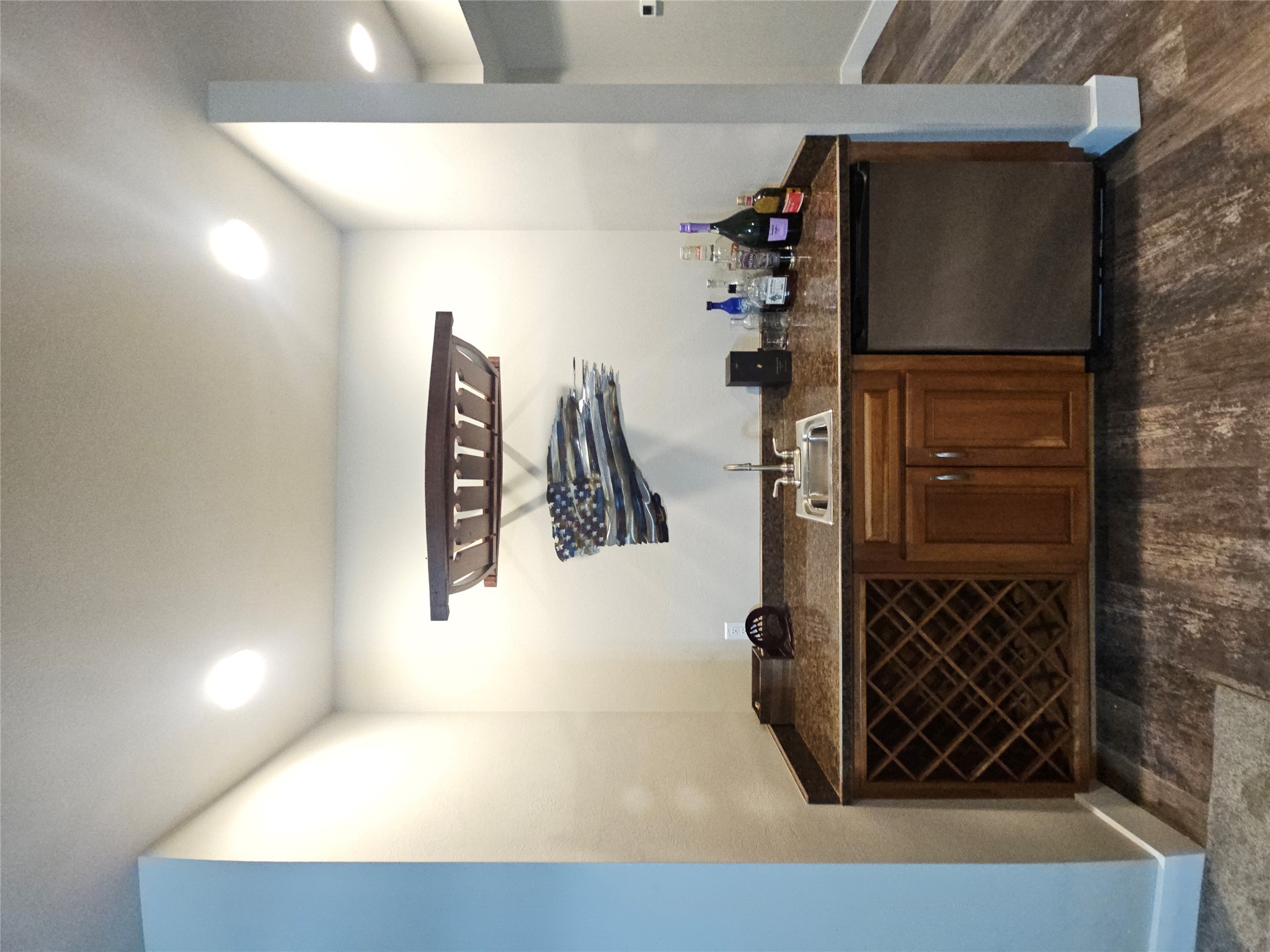 2909 Arneguy Lane Property Photo 5