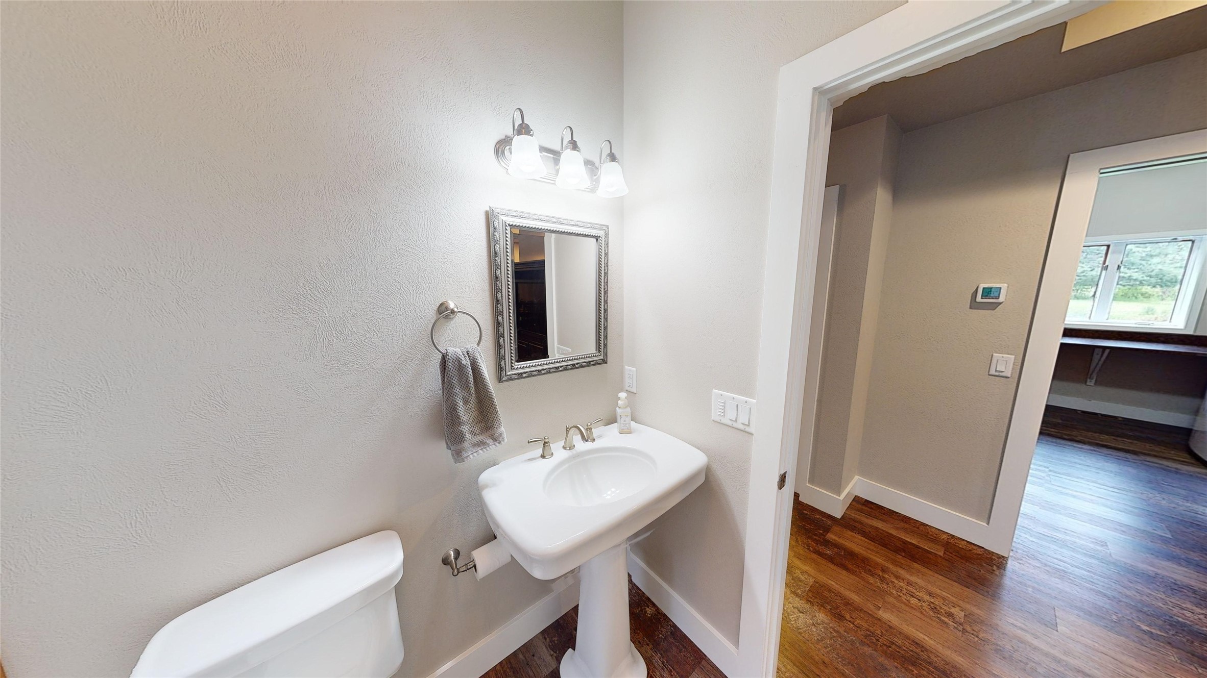 2909 Arneguy Lane Property Photo 19