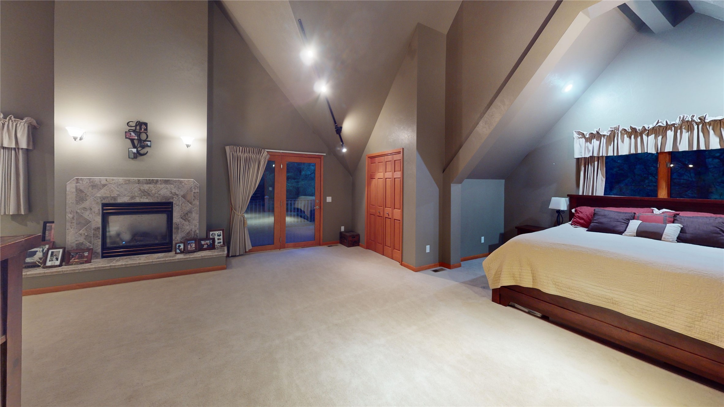 2909 Arneguy Lane Property Photo 38