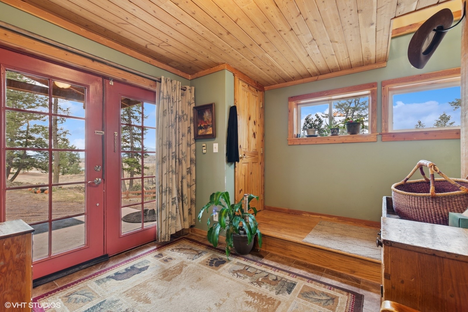 266 Borderview Drive Property Photo 34