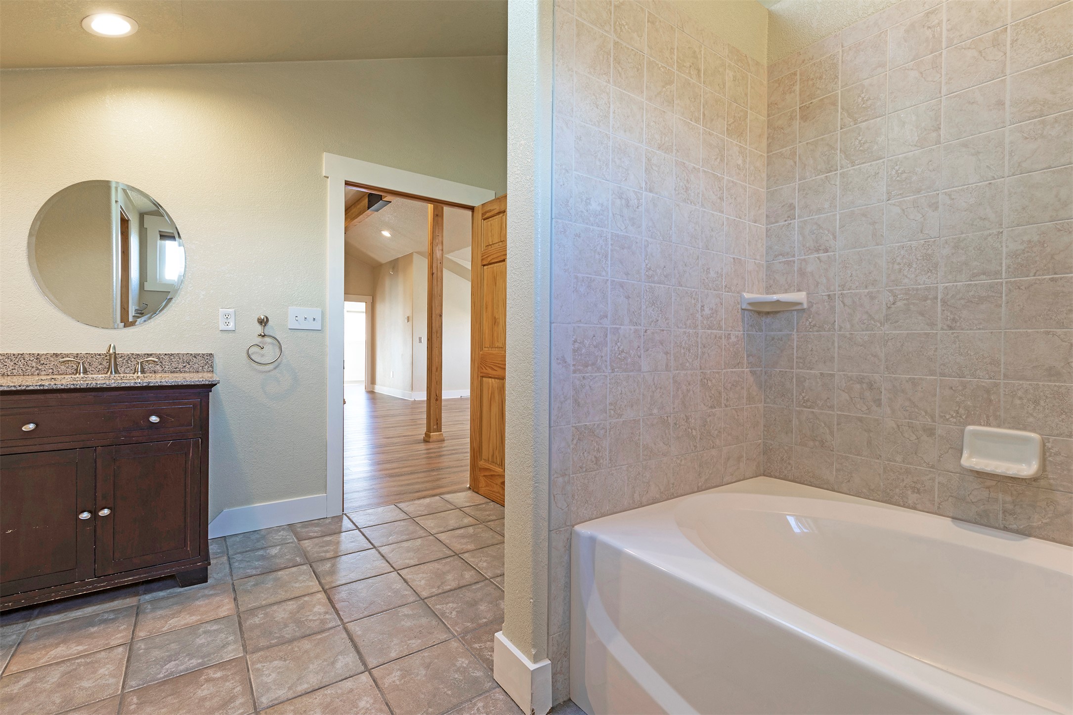5620 Fairview Lane Property Photo 35