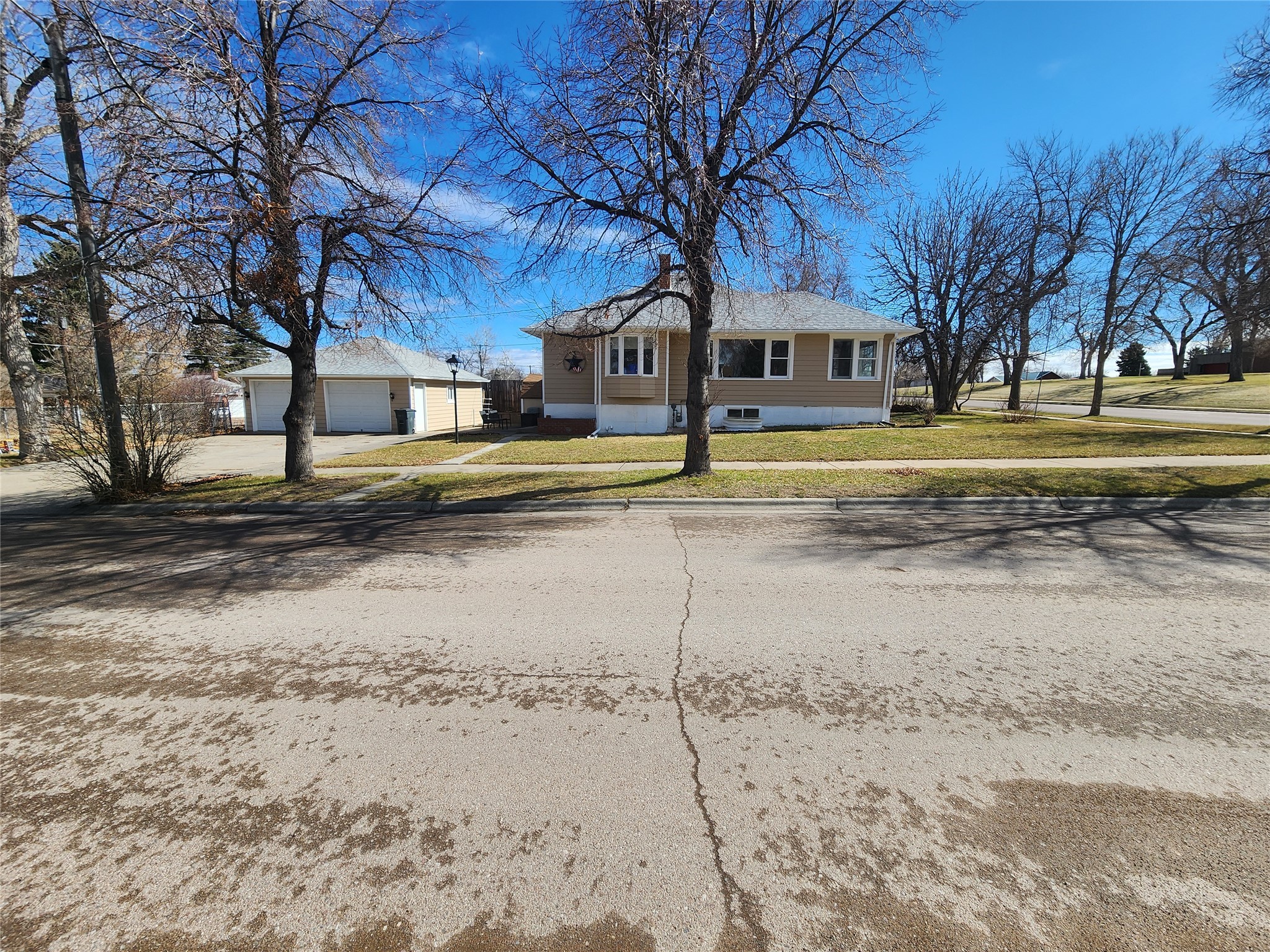 3301 1st Avenue N Property Photo