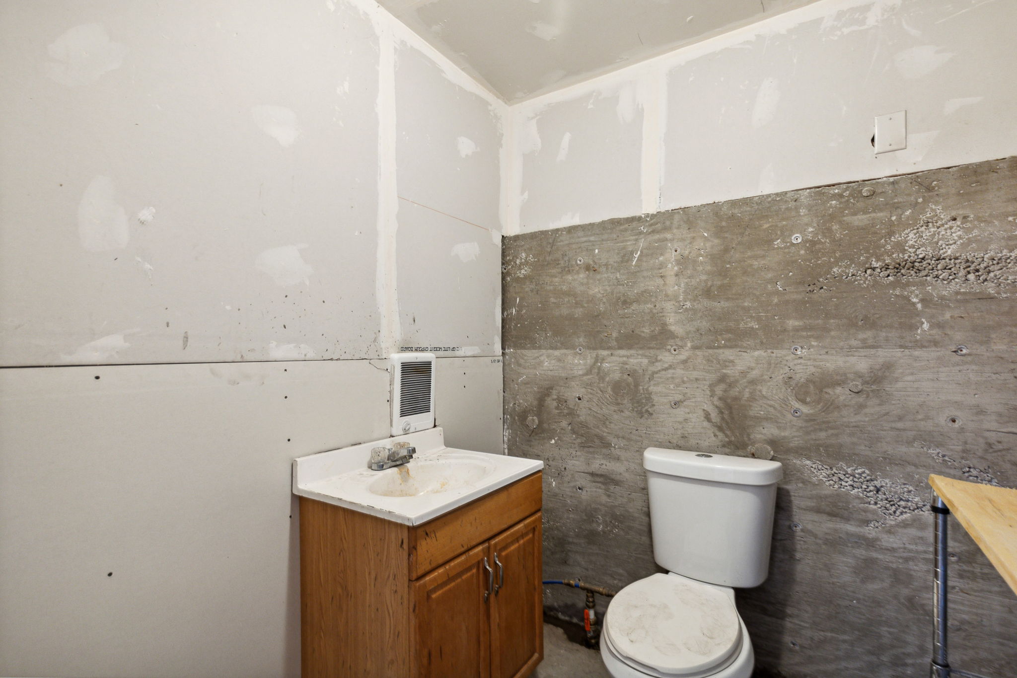 4528 Adellon Court Property Photo 59