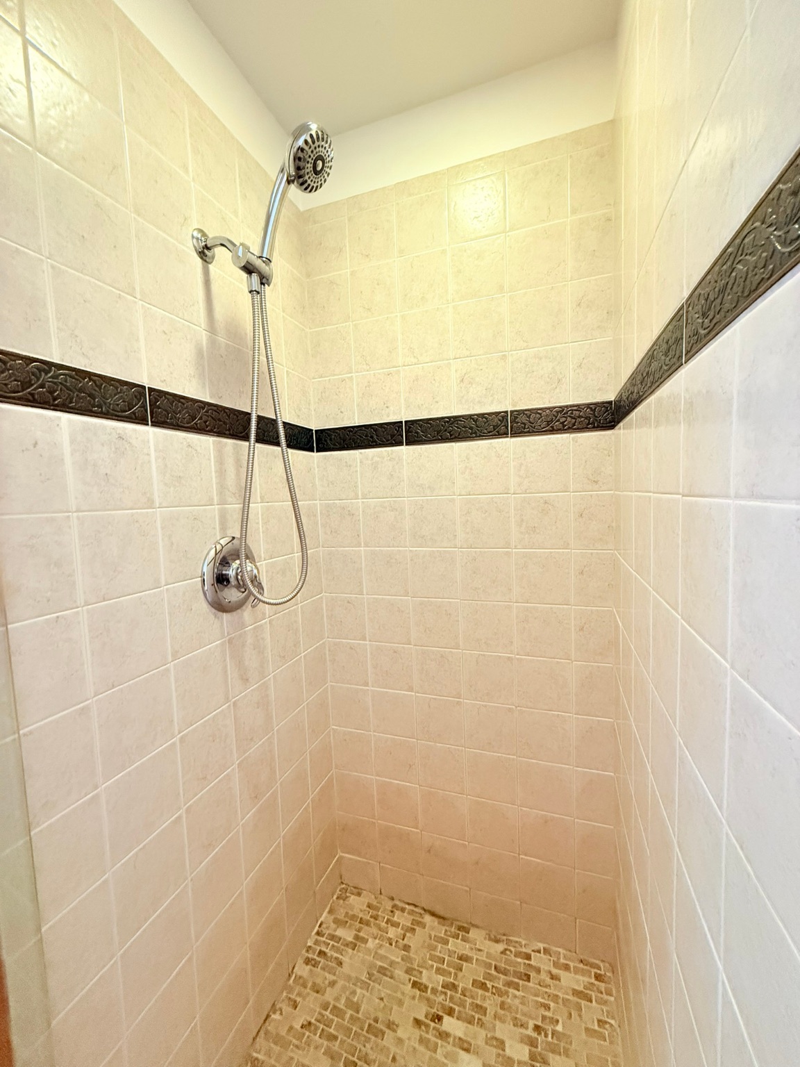 675 Bobcat Lane Property Photo 28