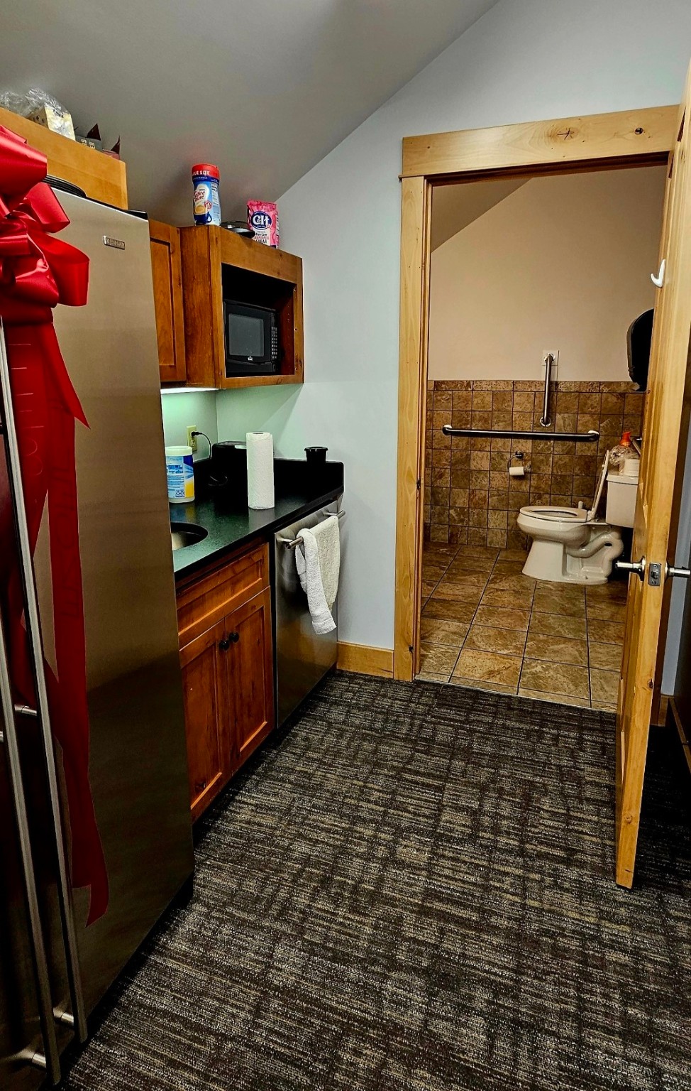 3991 Valley Commons Drive B Property Photo 16