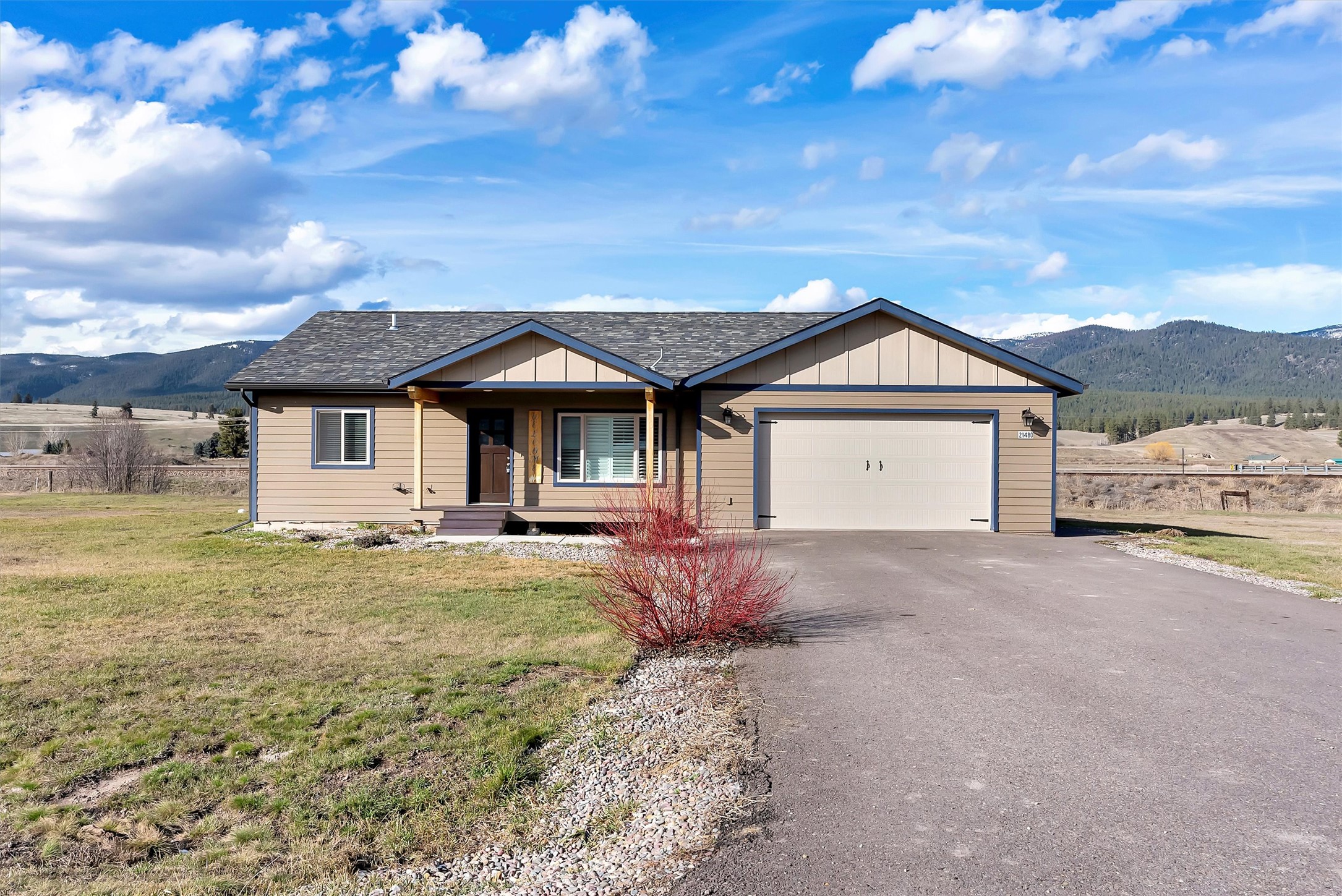 21480 Megan Drive Property Photo
