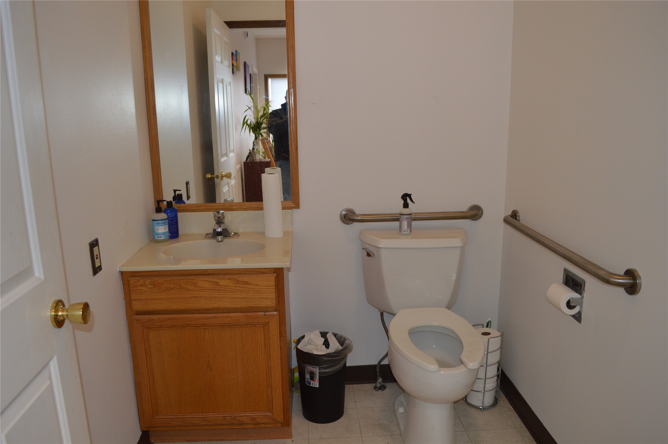 1610 Mt Highway 35 Property Photo 3
