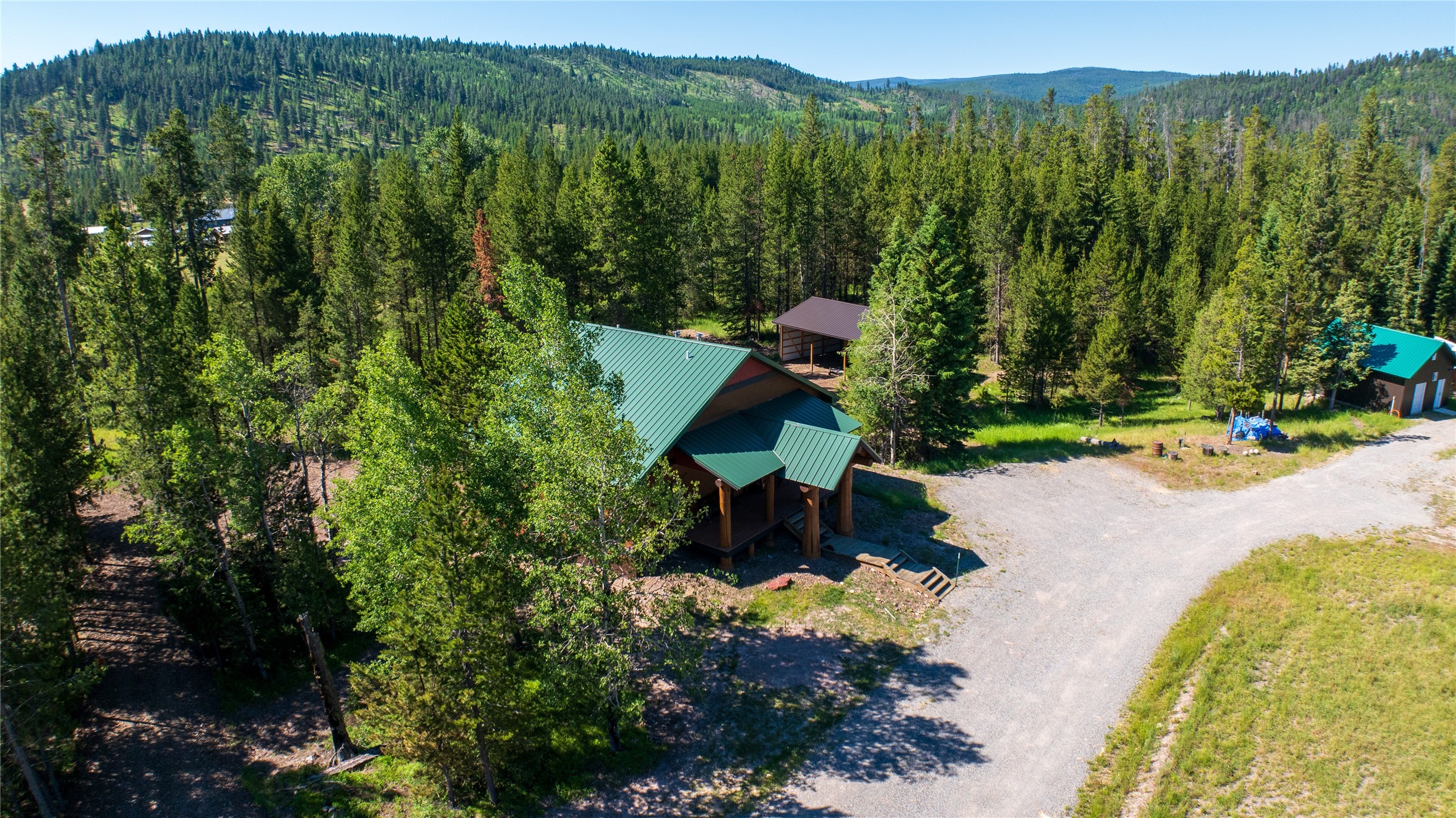 4425 W Willow Creek Road Property Photo 2