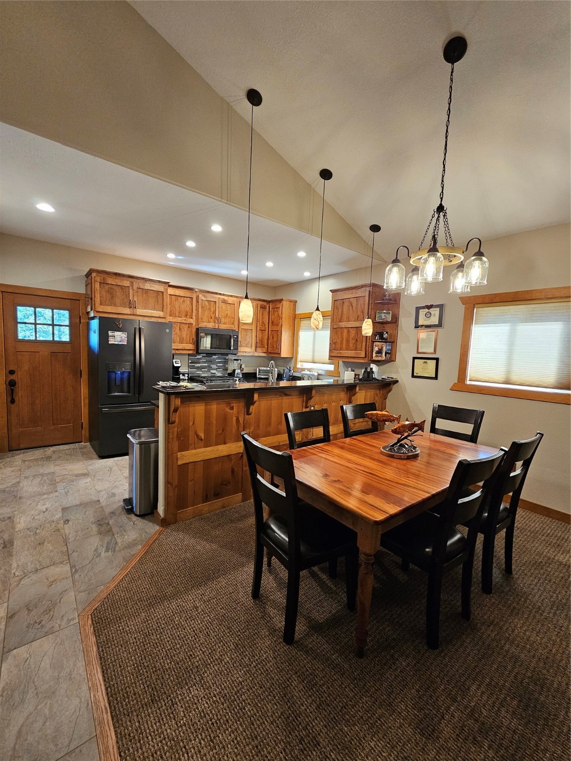 4425 W Willow Creek Road Property Photo 11