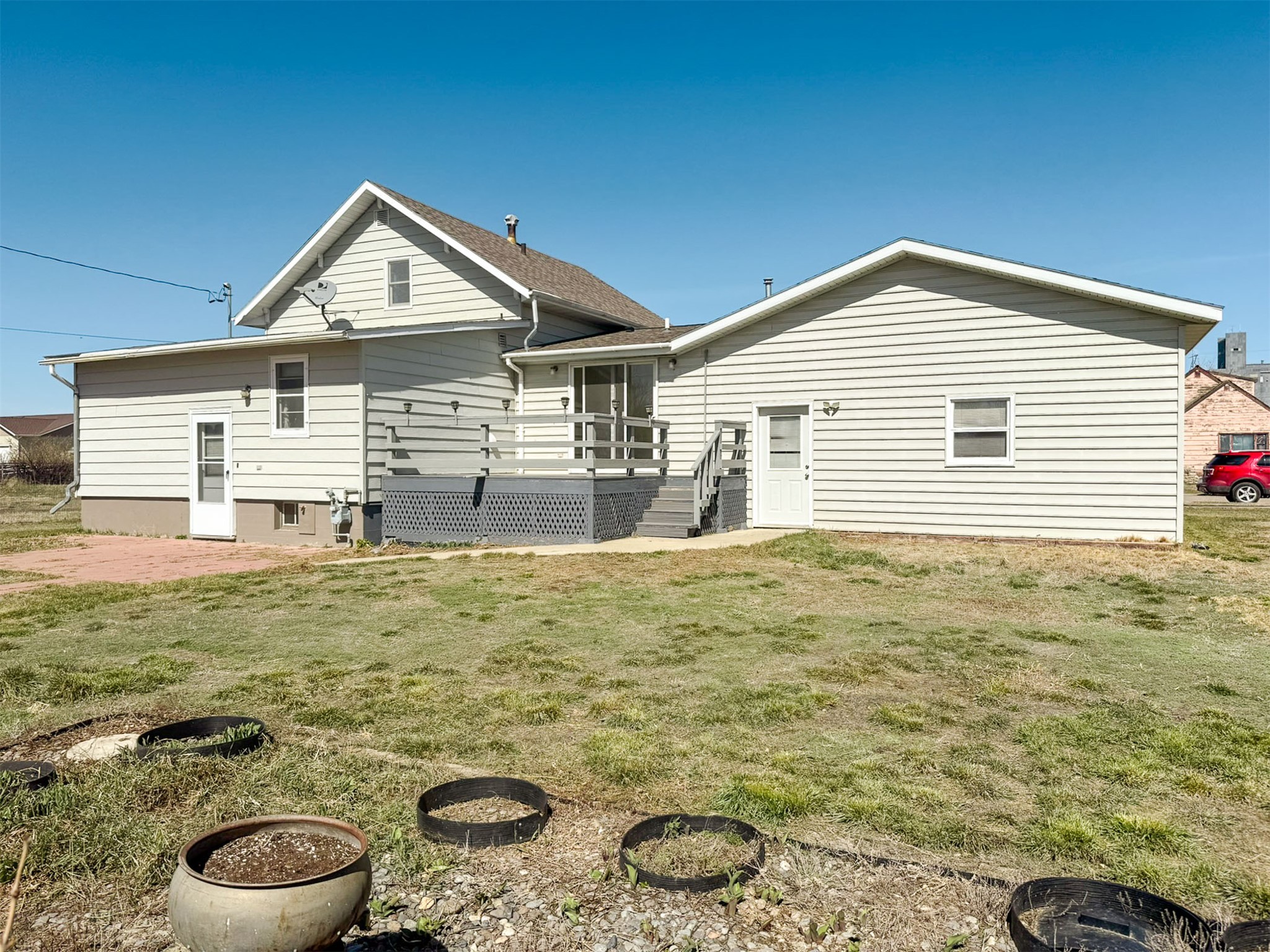 123 W Jefferson Avenue Property Photo 2