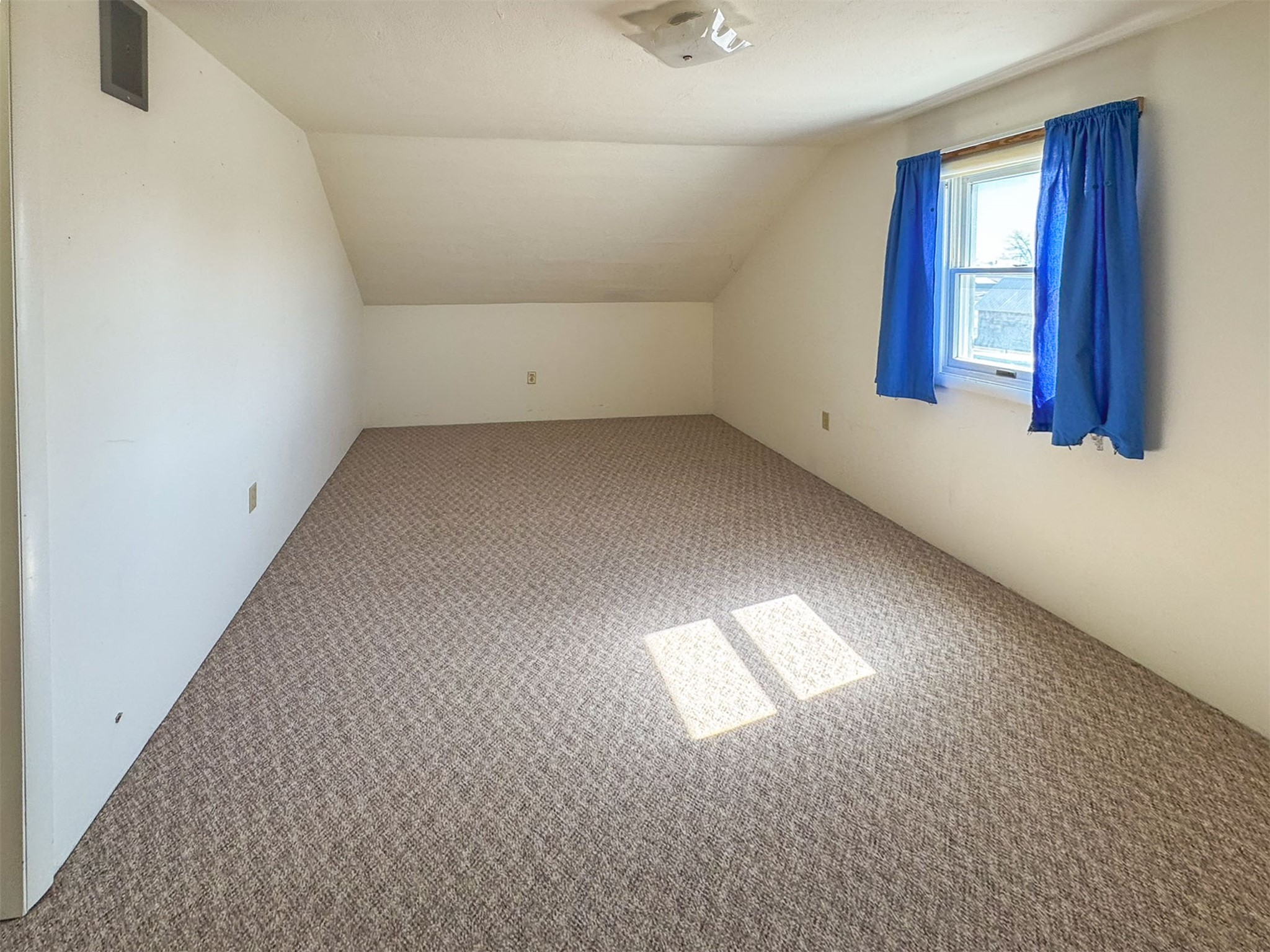 123 W Jefferson Avenue Property Photo 11