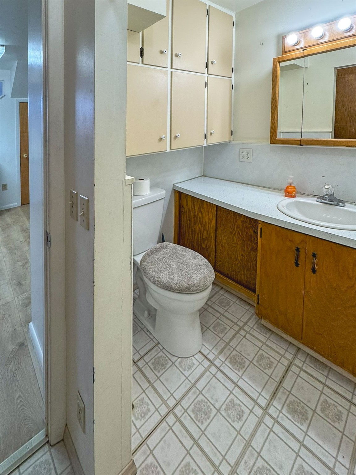 123 W Jefferson Avenue Property Photo 23