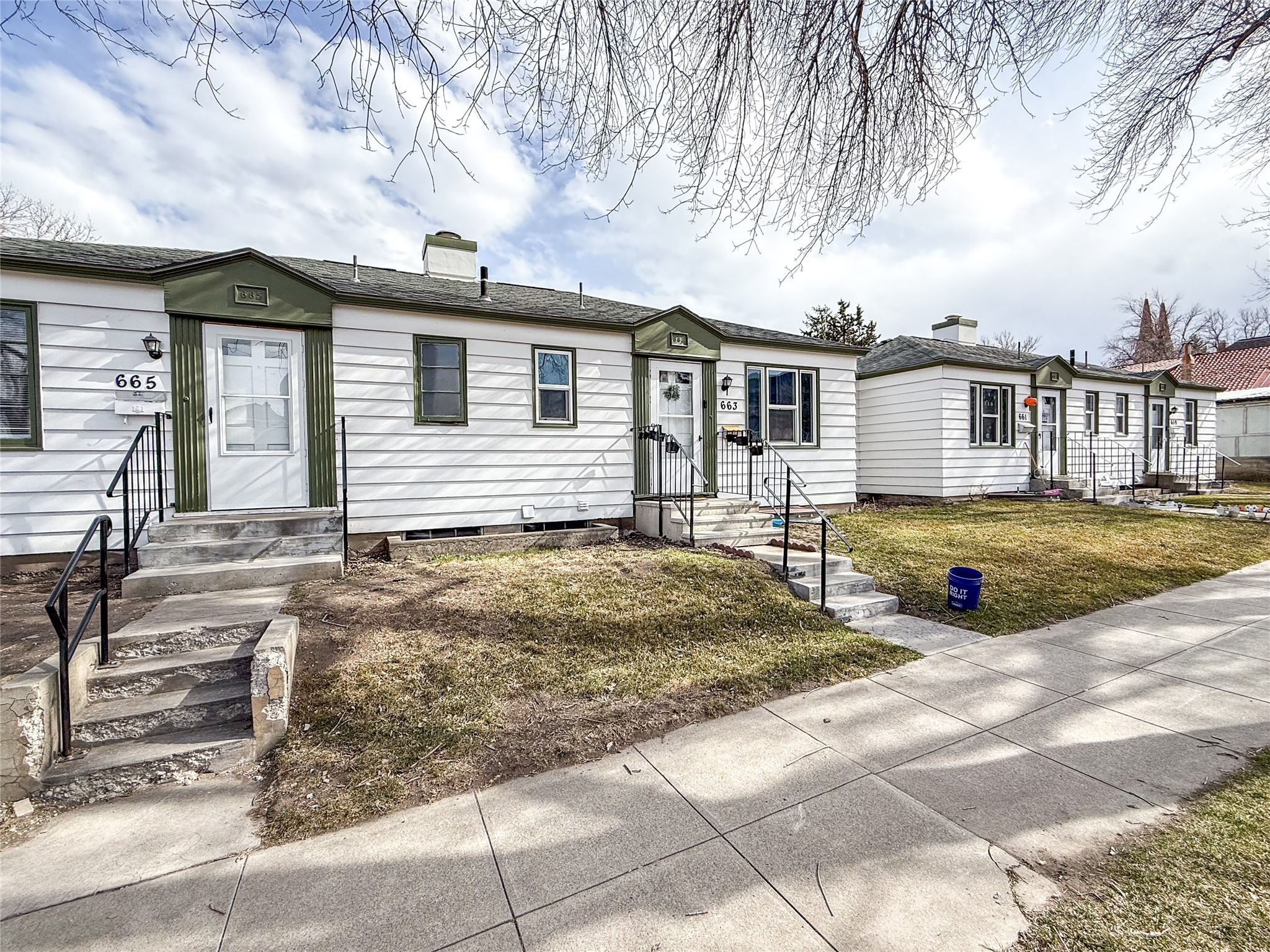 659-665 Logan Street Property Photo 1