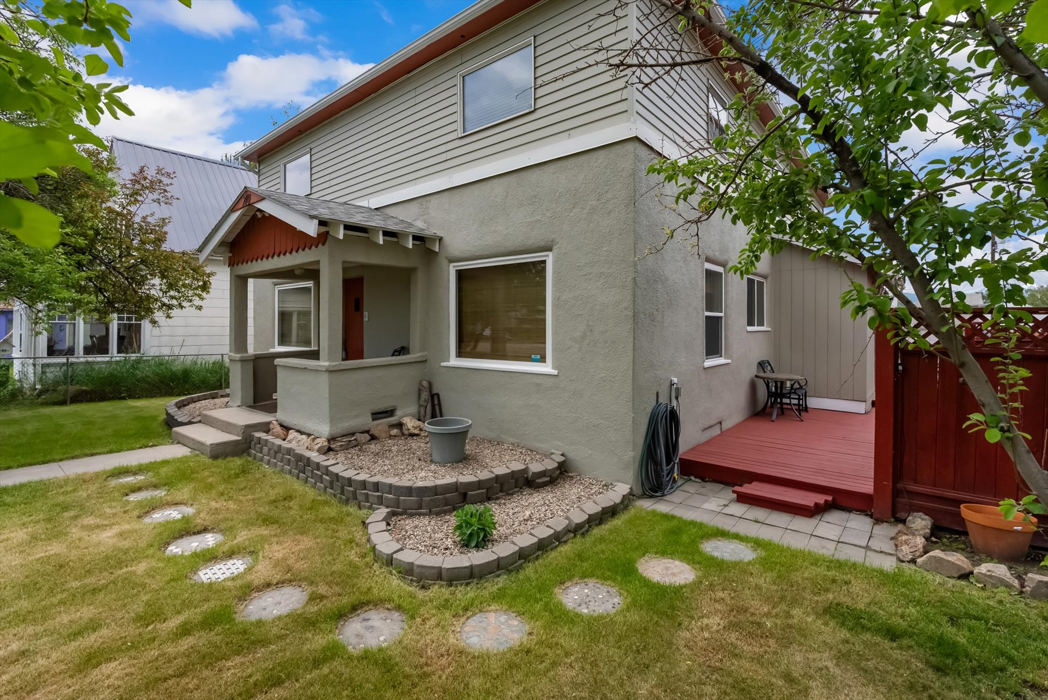 210 Clark Street Property Photo 1