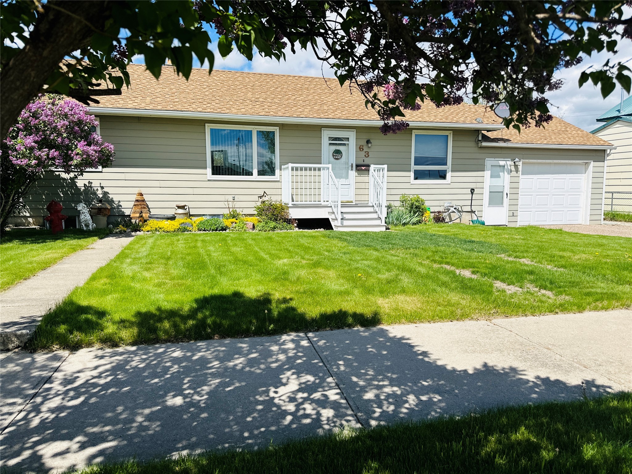47 3rd Avenue S Property Photo