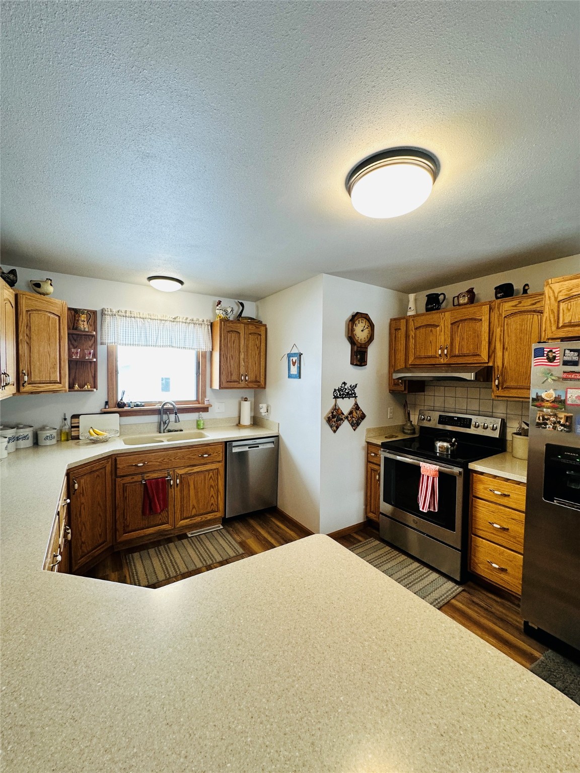 47 3rd Avenue S Property Photo 18