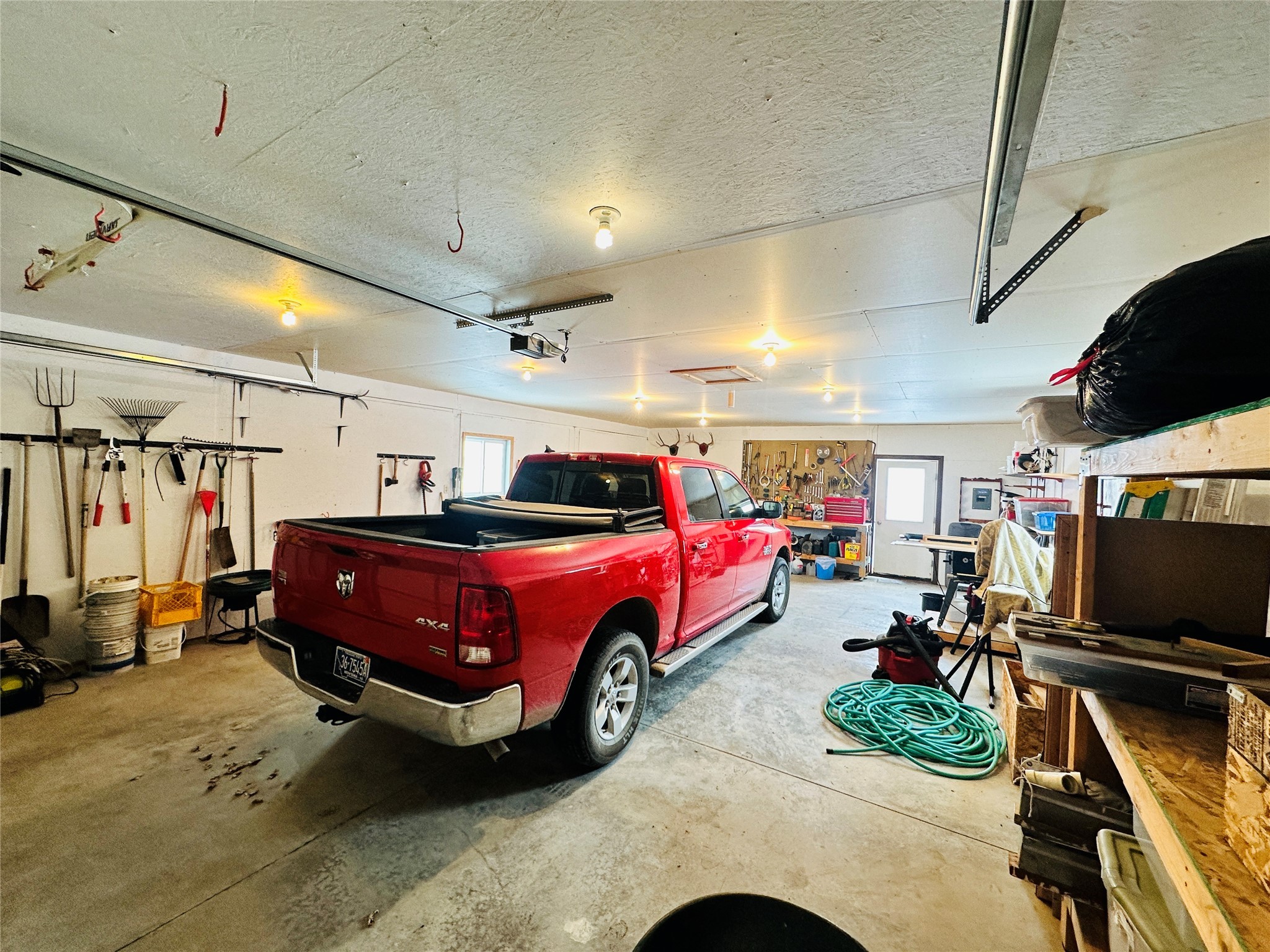 47 3rd Avenue S Property Photo 37